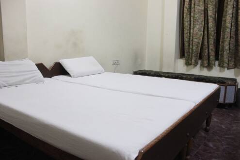 Hotel Deluxe, Amritsar 3